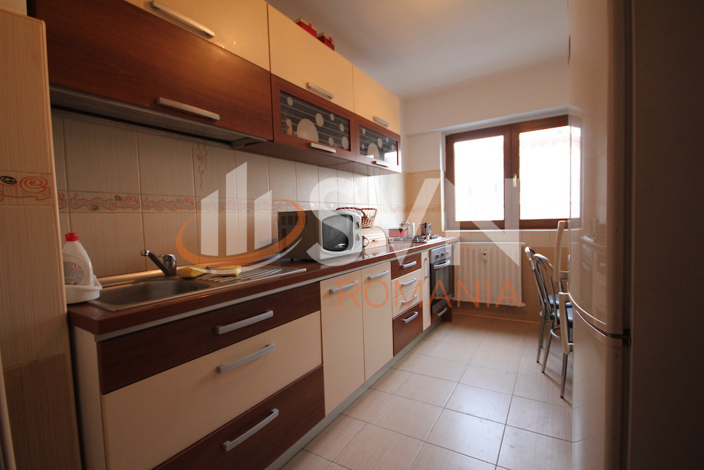 Apartament, 3 camere Bucuresti/Stefan Cel Mare