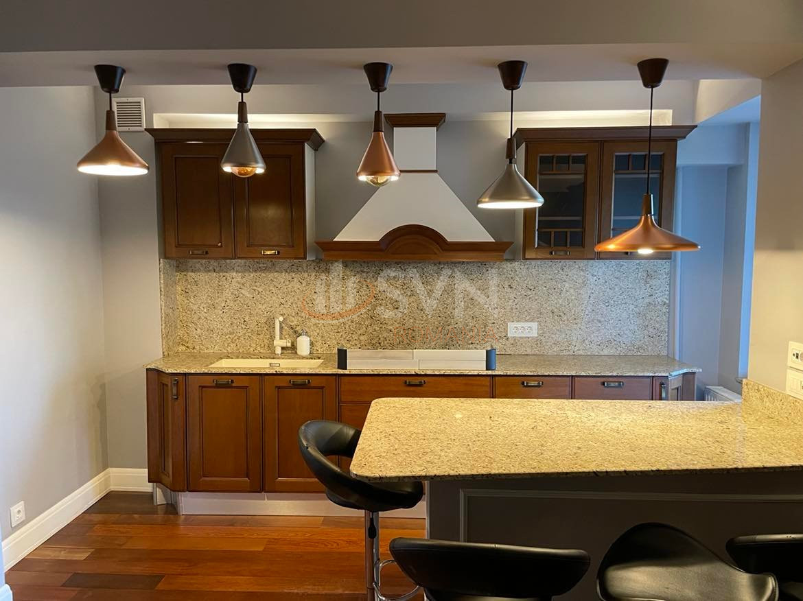 Apartament, 3 camere Bucuresti/Stefan Cel Mare