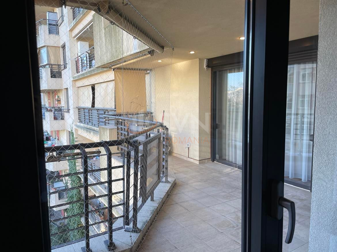Apartament, 3 camere Bucuresti/Stefan Cel Mare