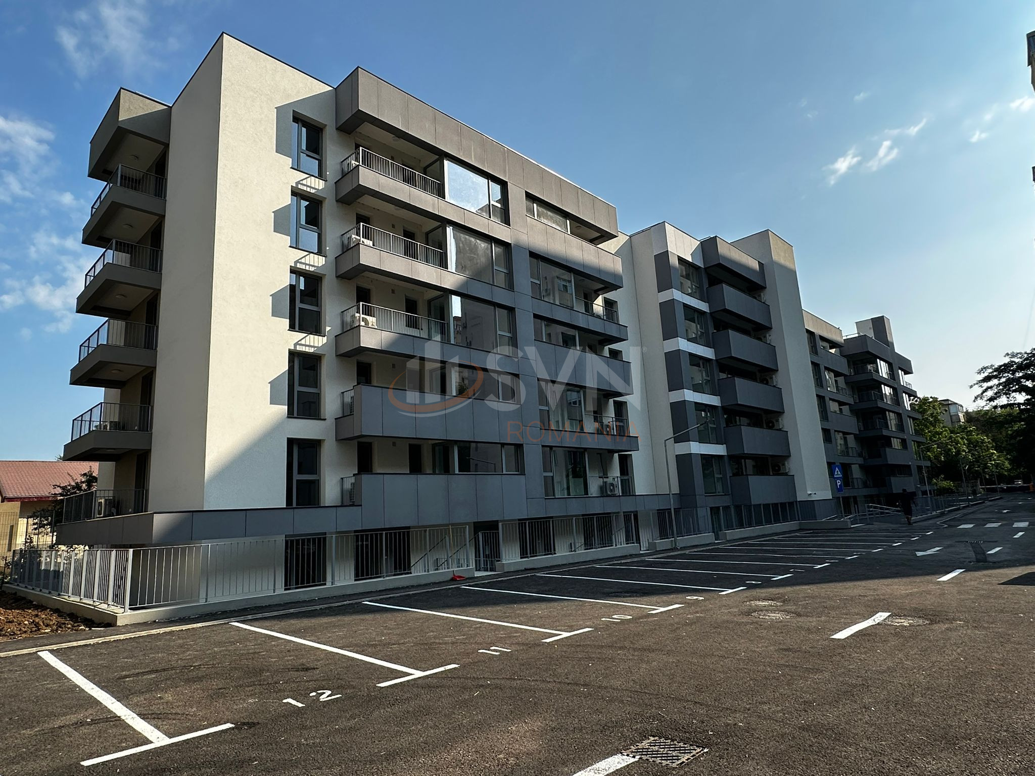 Apartament, 3 camere Bucuresti/Lacul Tei