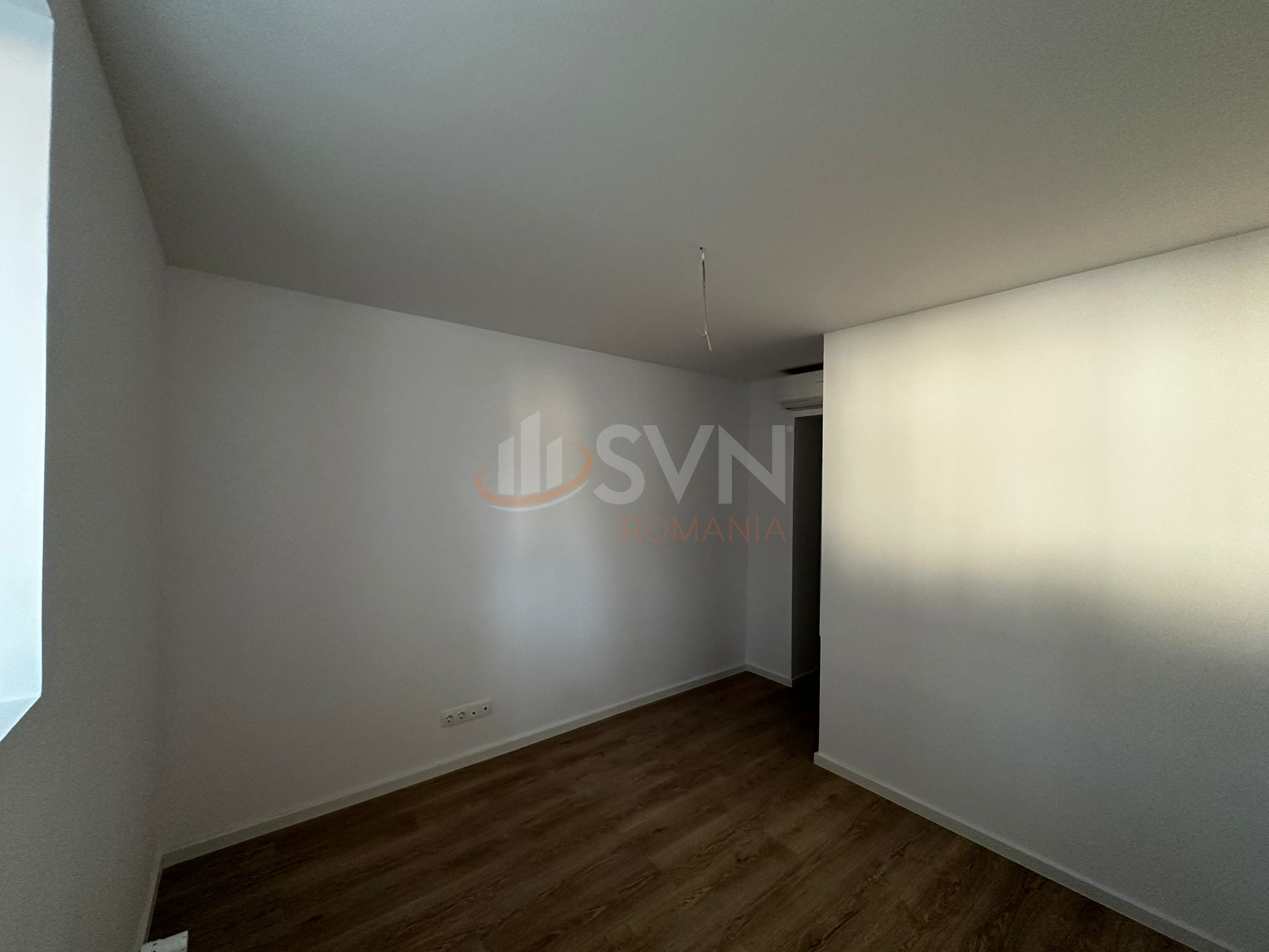 Apartament, 3 camere Bucuresti/Lacul Tei