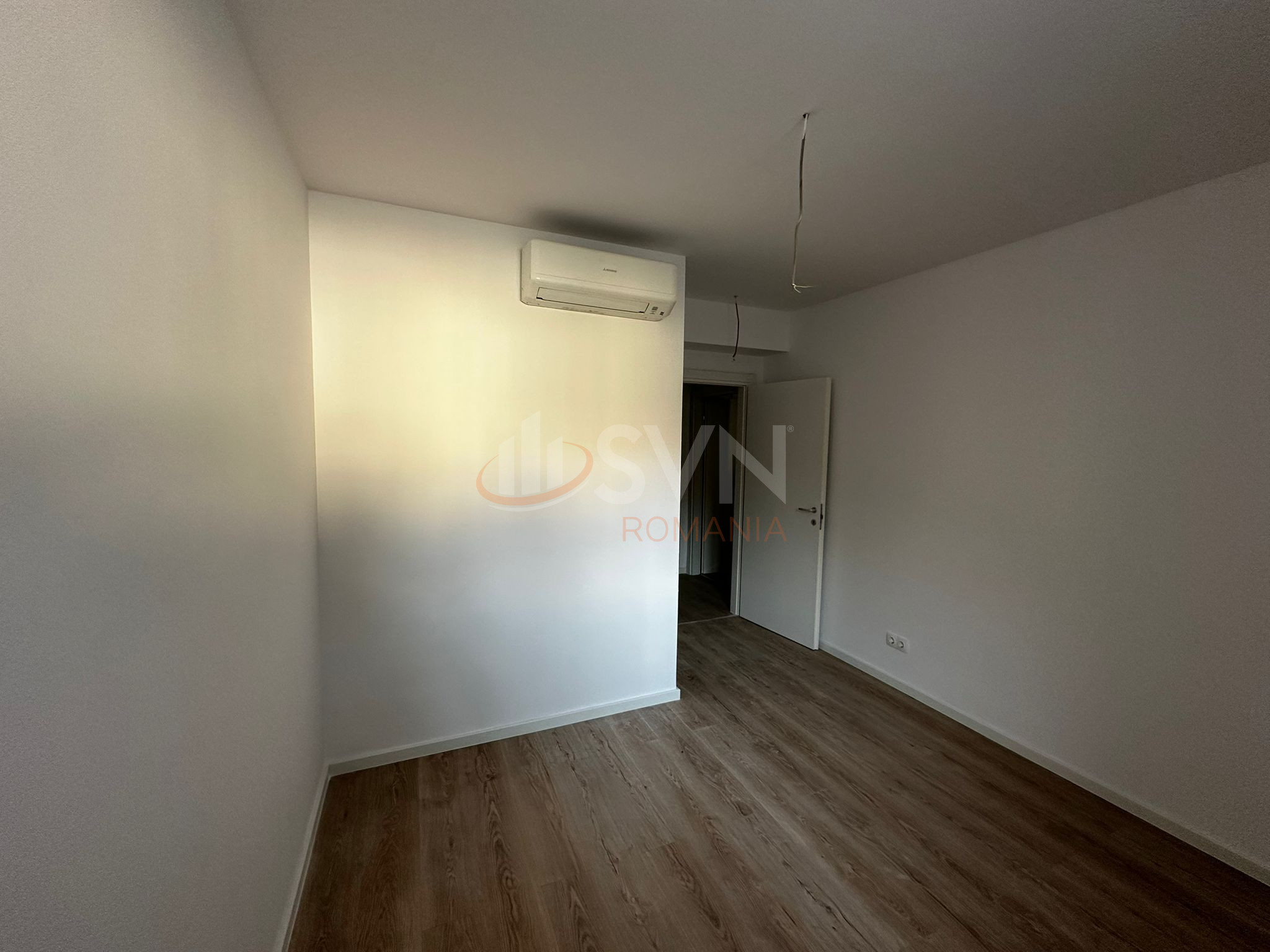 Apartament, 3 camere Bucuresti/Lacul Tei