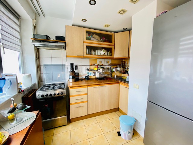 Apartament, 3 camere Bucuresti/Titan