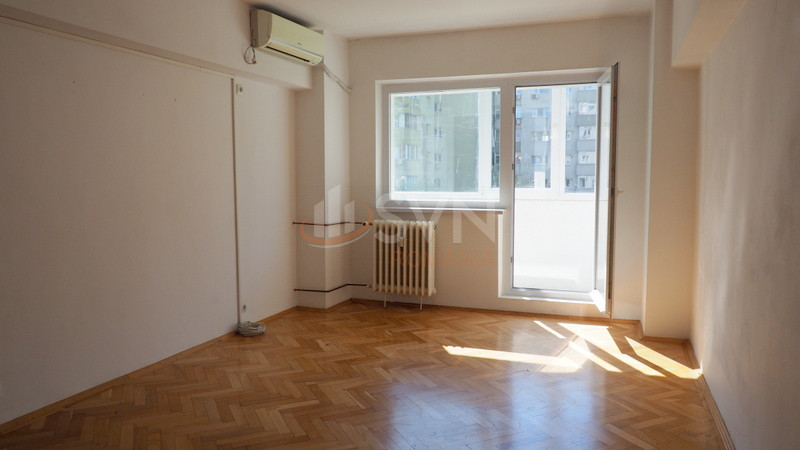 Apartament, 3 camere Bucuresti/Banu Manta