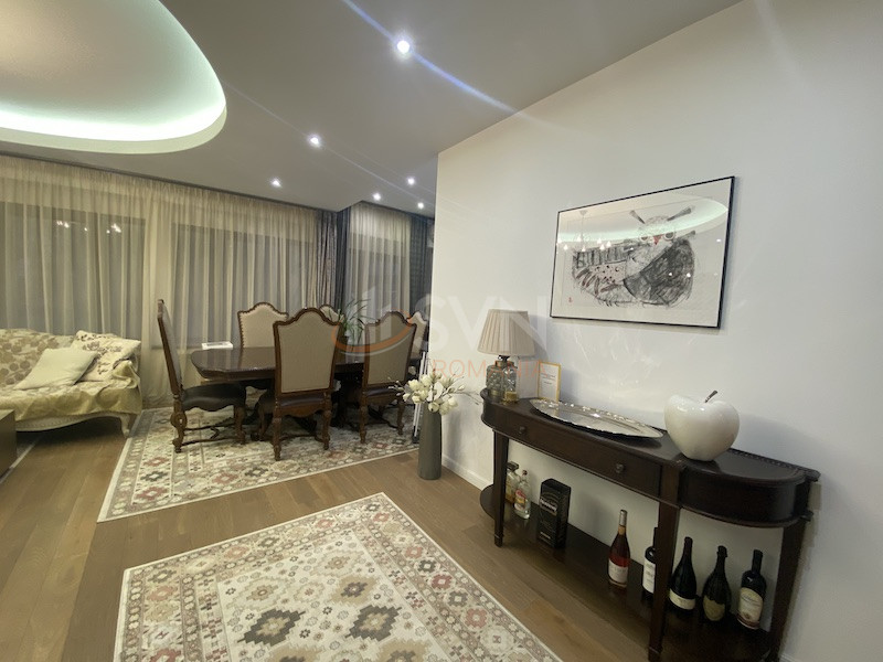 Apartament, 3 camere Bucuresti/Primaverii