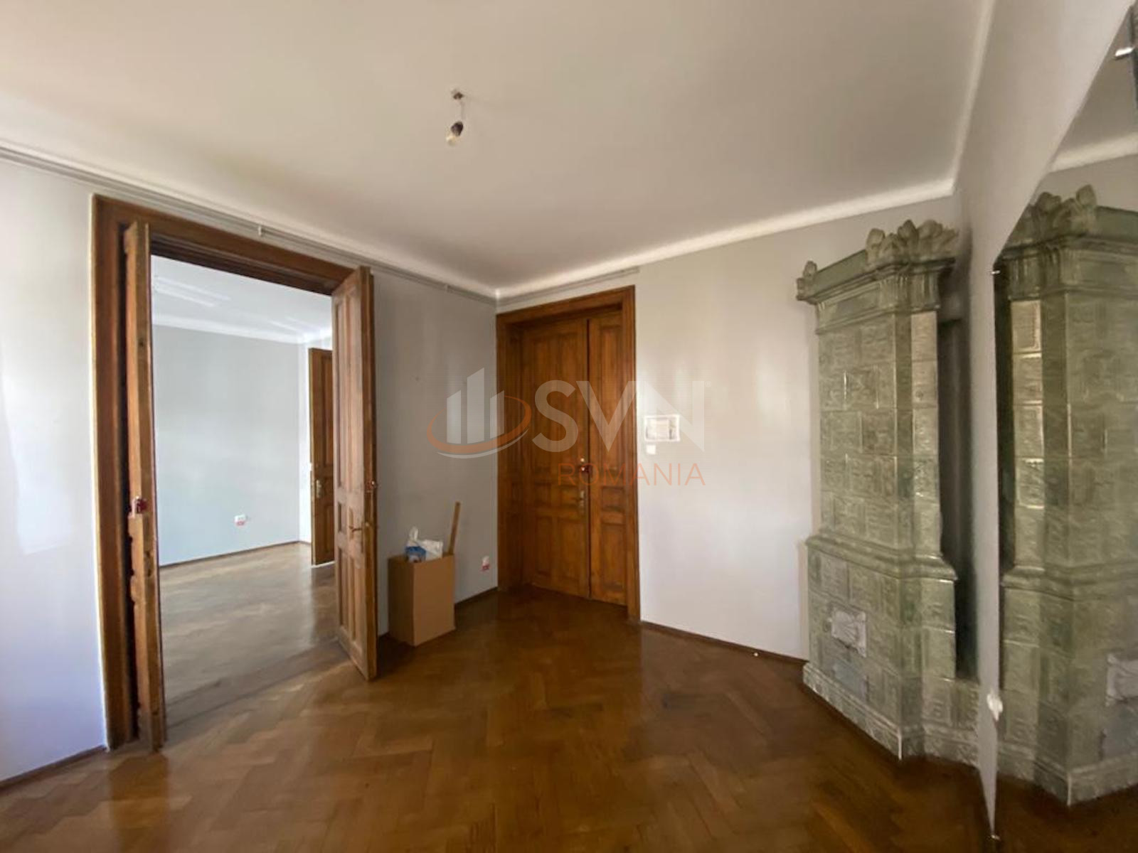 Apartament, 3 camere Bucuresti/Victoriei