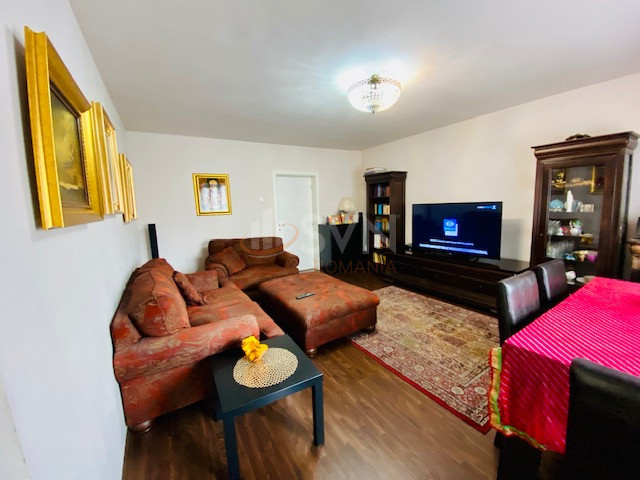 Apartament, 3 camere Bucuresti/Calea Calarasilor