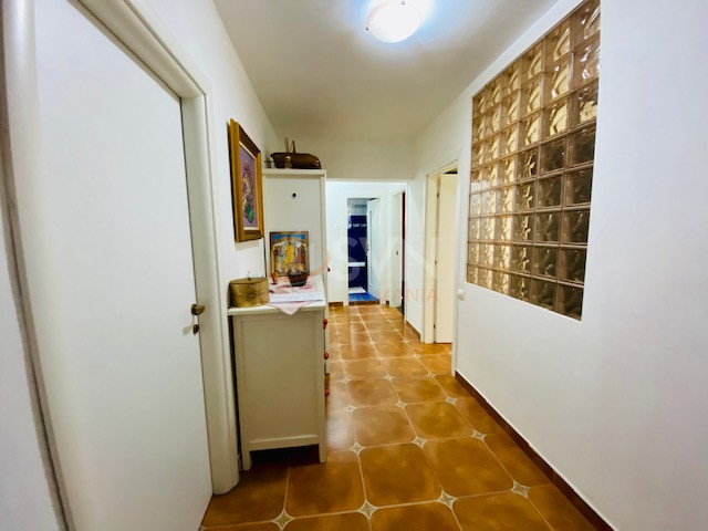 Apartament, 3 camere Bucuresti/Calea Calarasilor