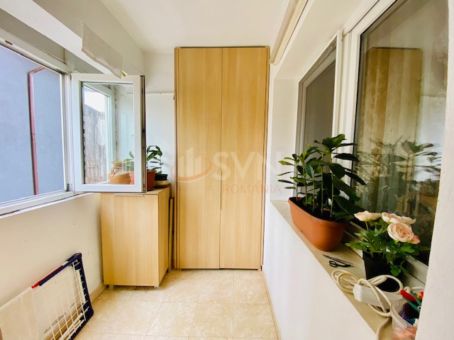 Apartament, 3 camere Bucuresti/Calea Calarasilor