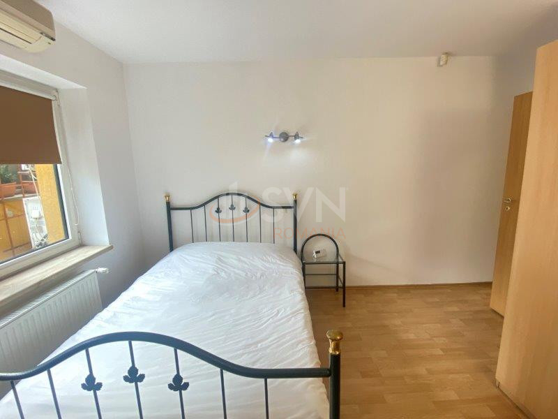 Apartament, 3 camere Bucuresti/Primaverii