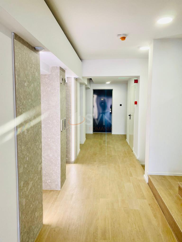 Apartament, 3 camere Bucuresti/Vacaresti