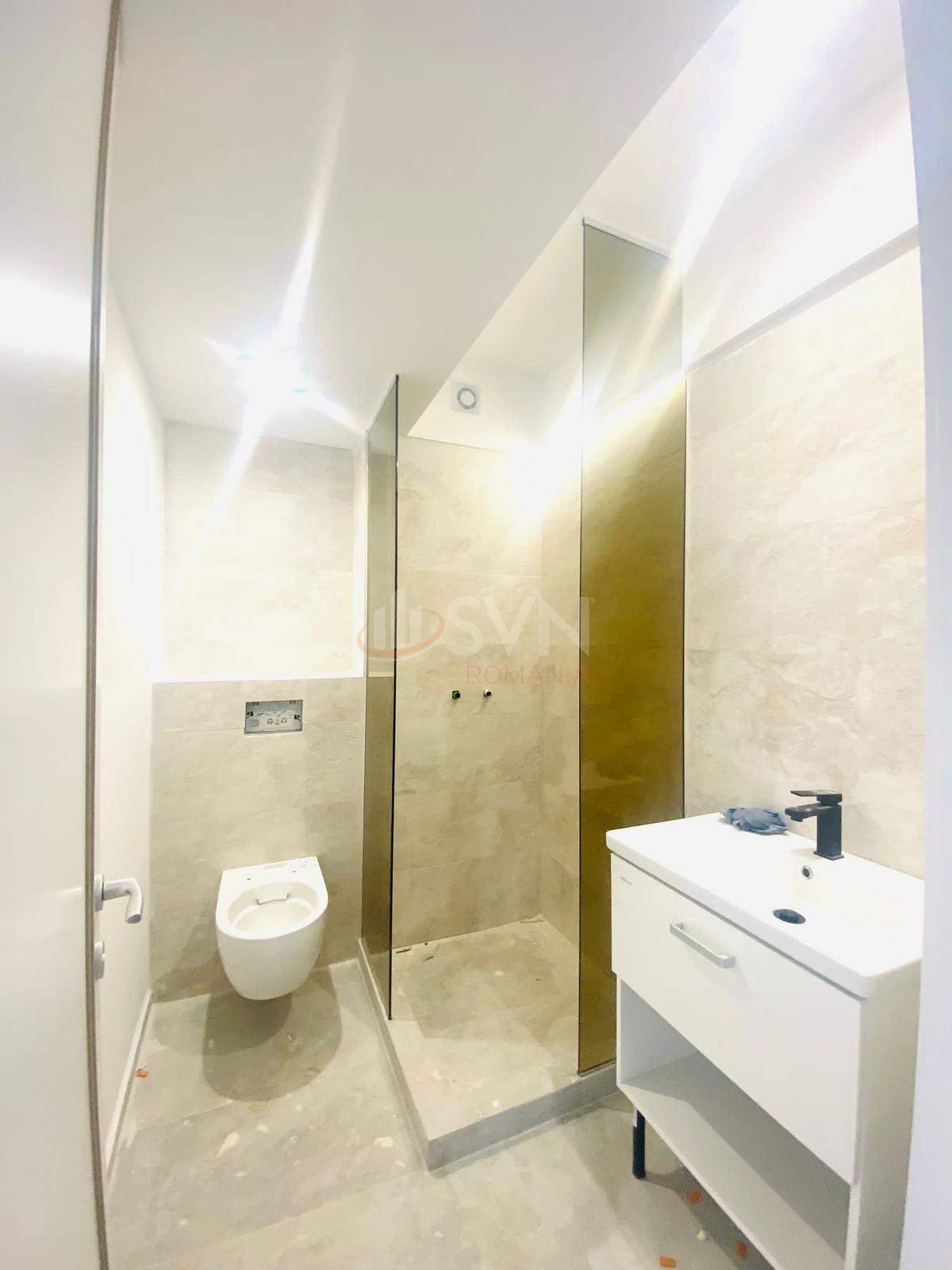 Apartament, 3 camere Bucuresti/Vacaresti