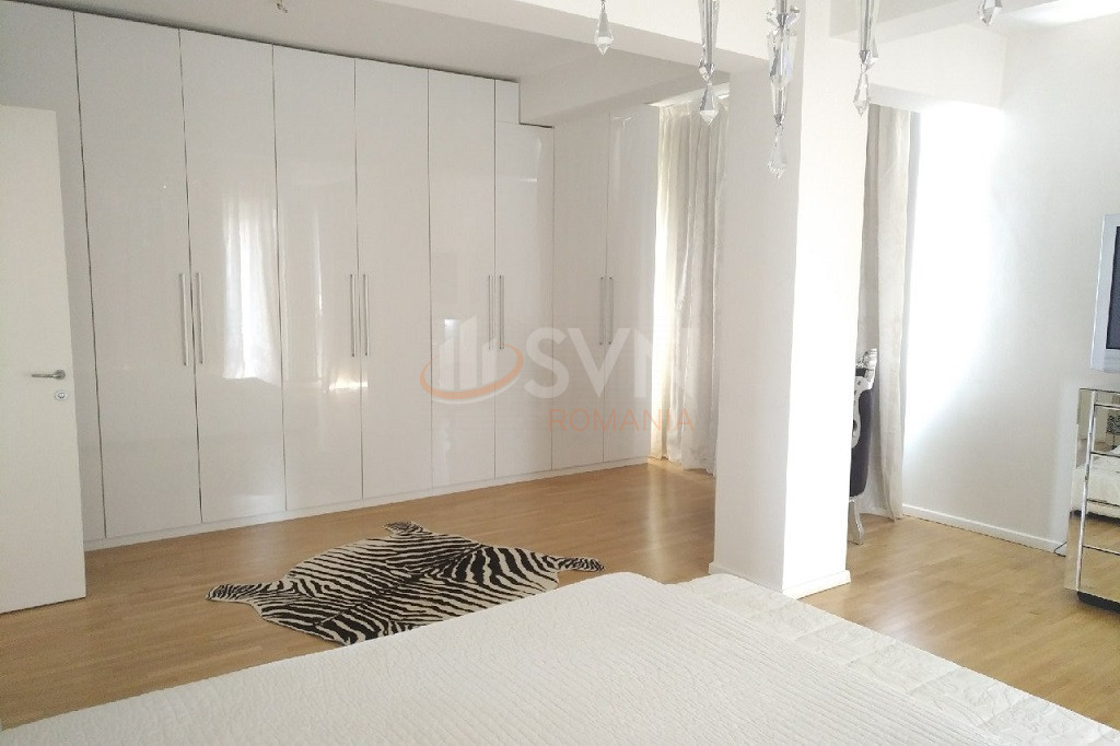 Apartament, 3 camere Cluj/Andrei Muresanu