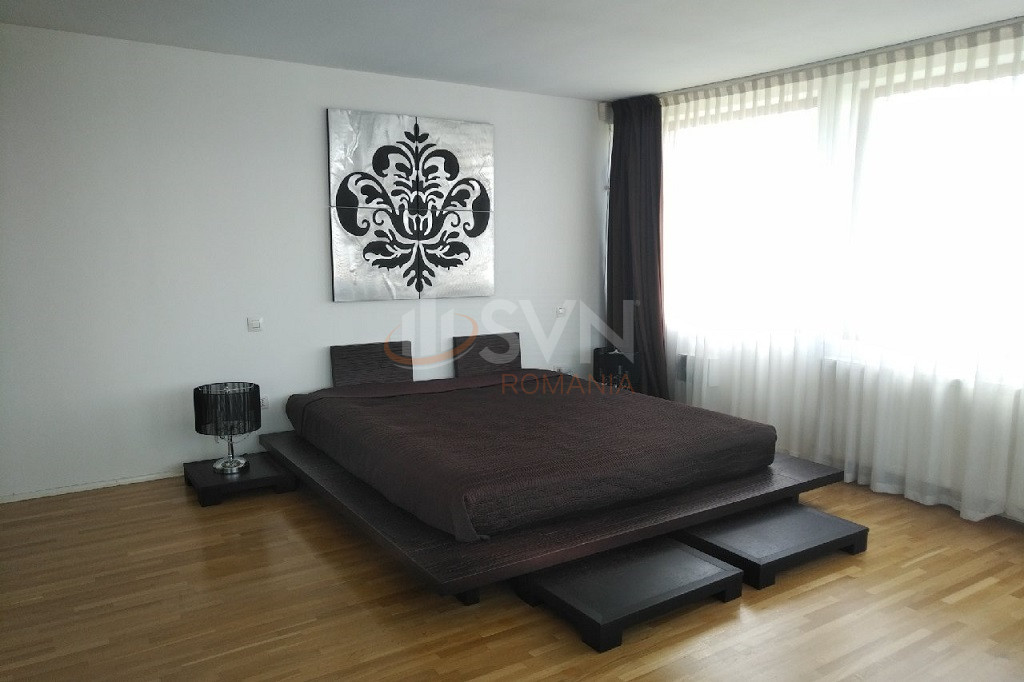 Apartament, 3 camere Cluj/Andrei Muresanu