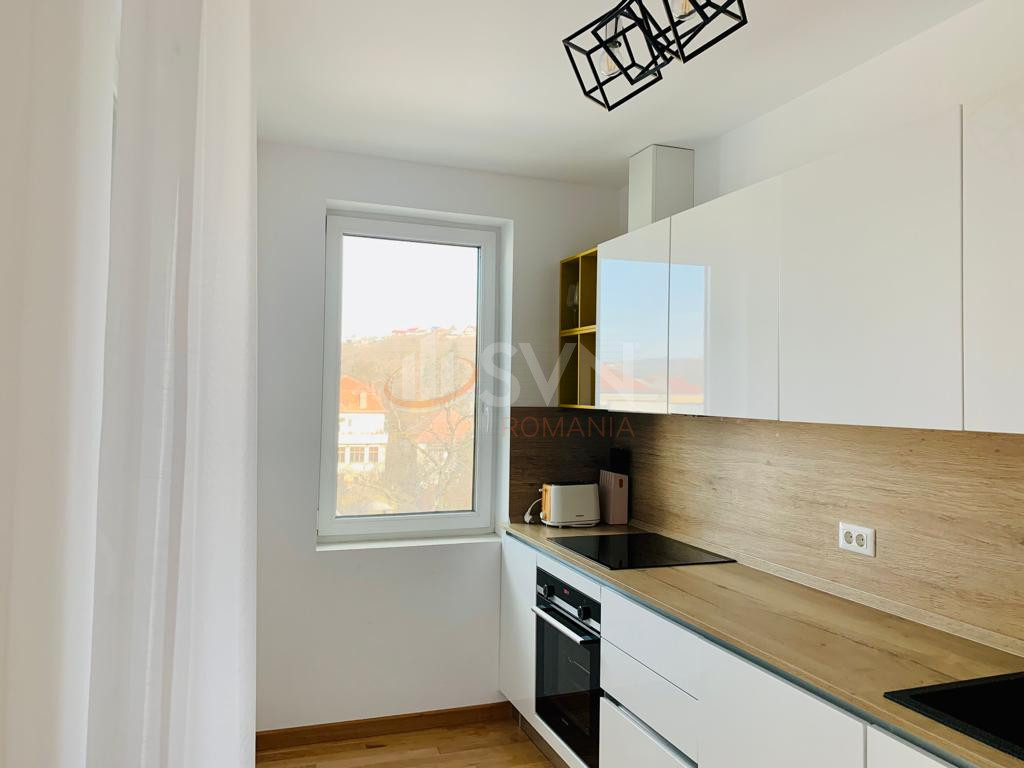 Apartament, 3 camere Cluj/Centru