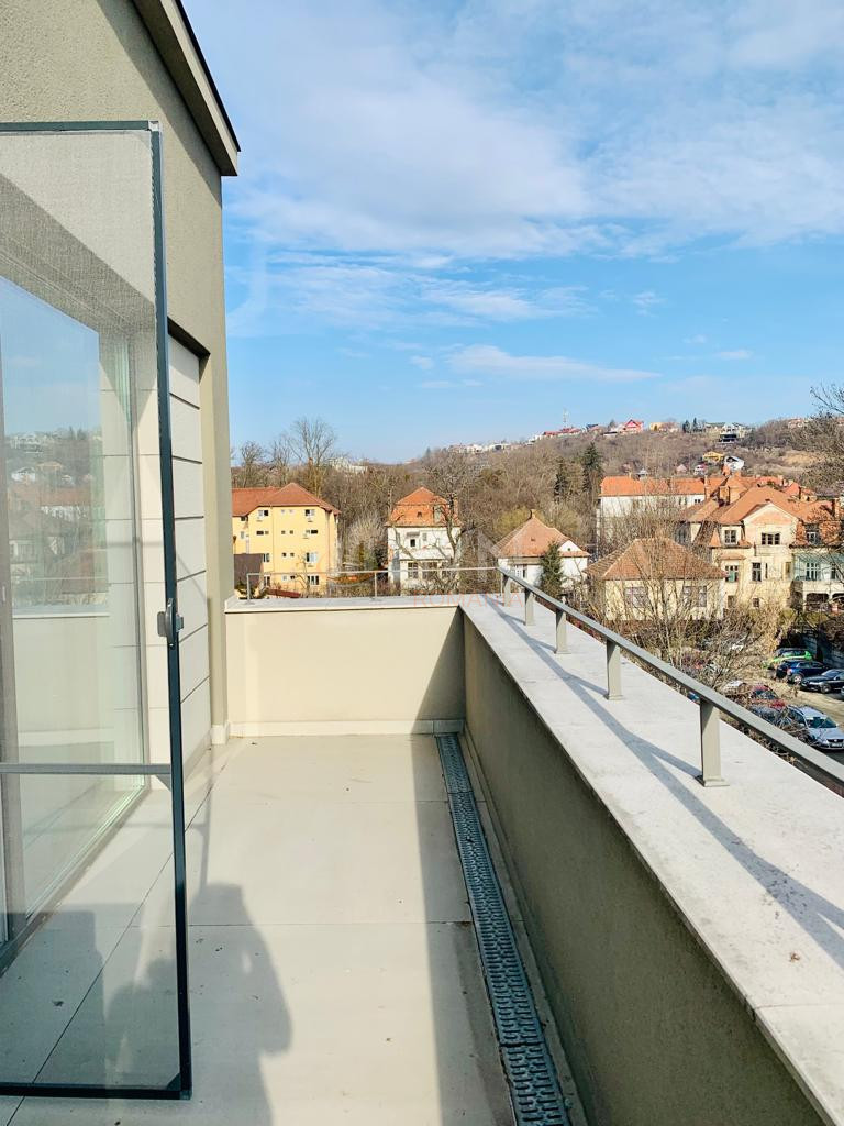 Apartament, 3 camere Cluj/Centru