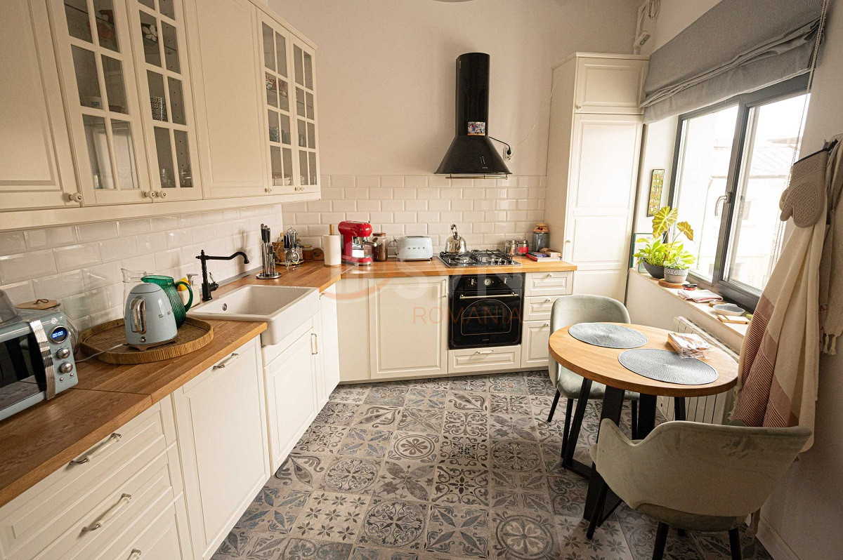 Apartament, 3 camere Bucuresti/Ferdinand