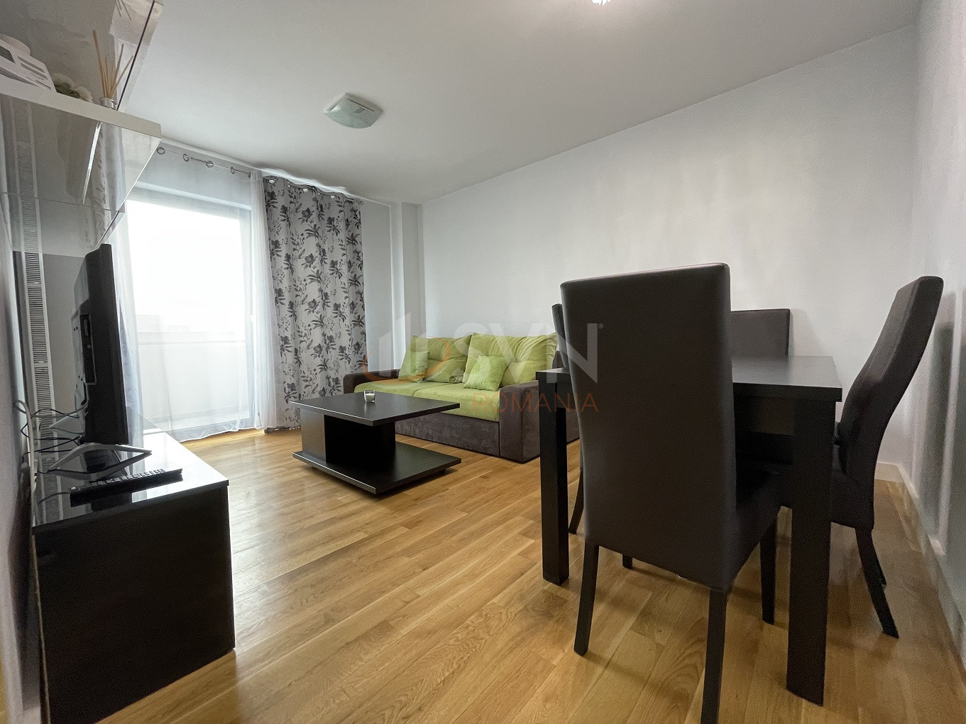 Apartament, 3 camere Cluj/Intre Lacuri