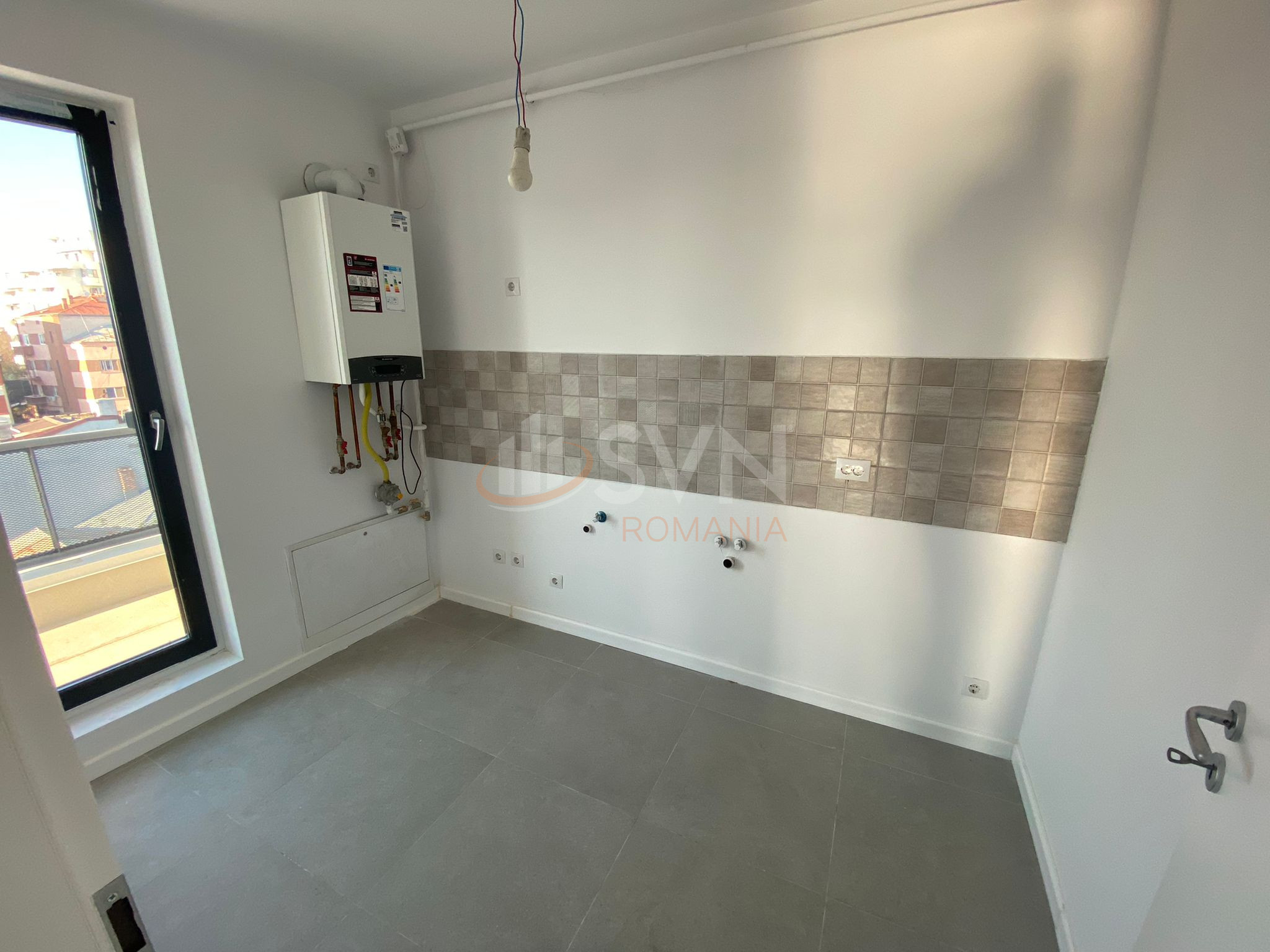 Apartament, 3 camere Bucuresti/Calea Calarasilor