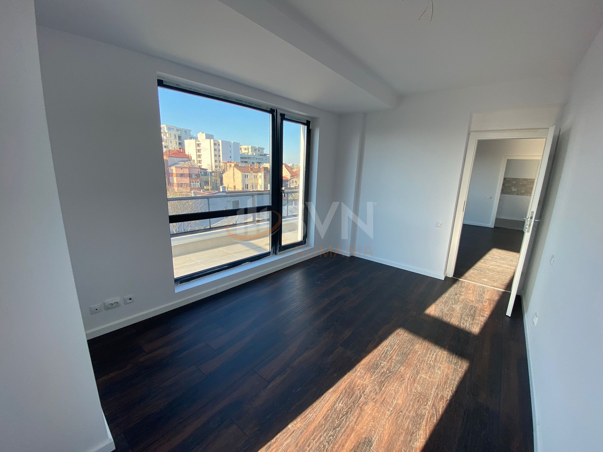 Apartament, 3 camere Bucuresti/Calea Calarasilor