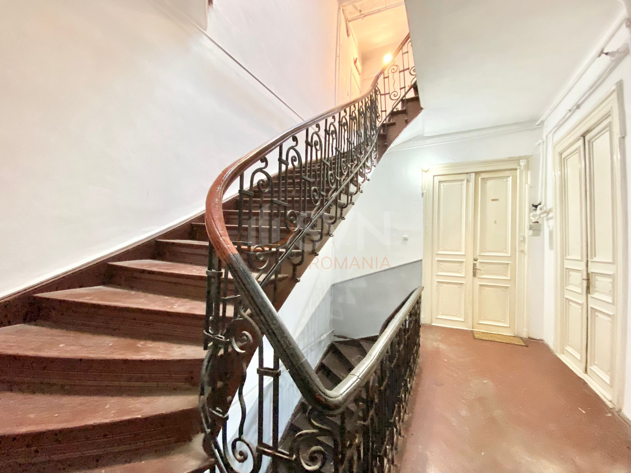 Apartament, 3 camere Bucuresti/Romana