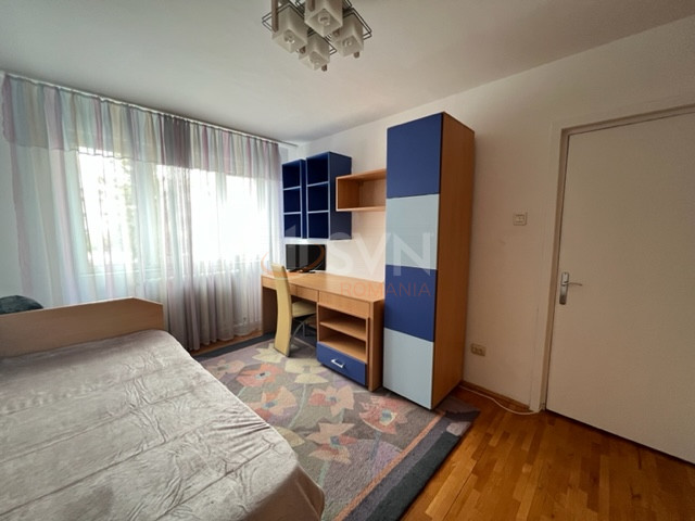 Apartament, 3 camere Cluj/Manastur