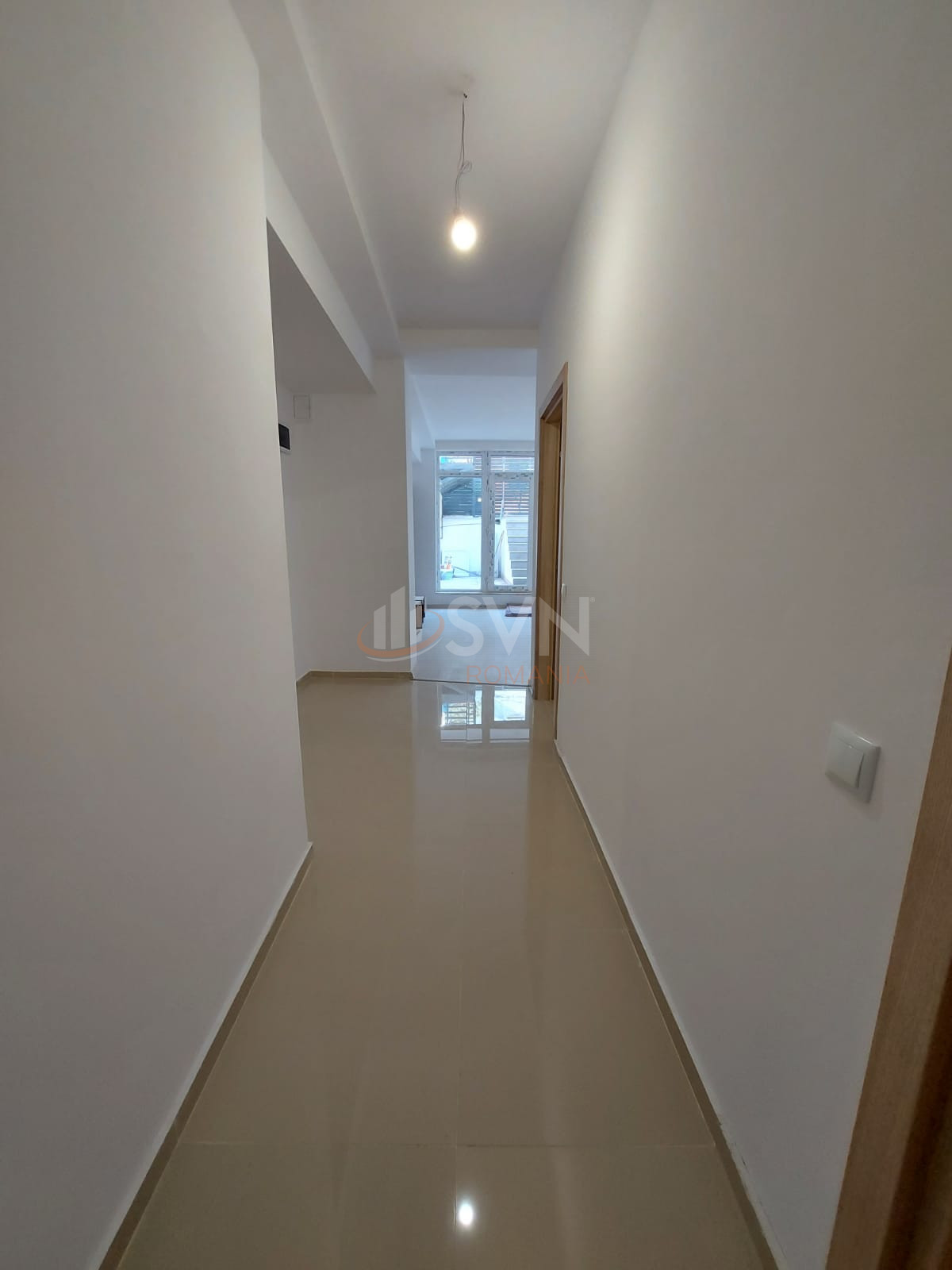 Apartament, 3 camere Bucuresti/Jiului