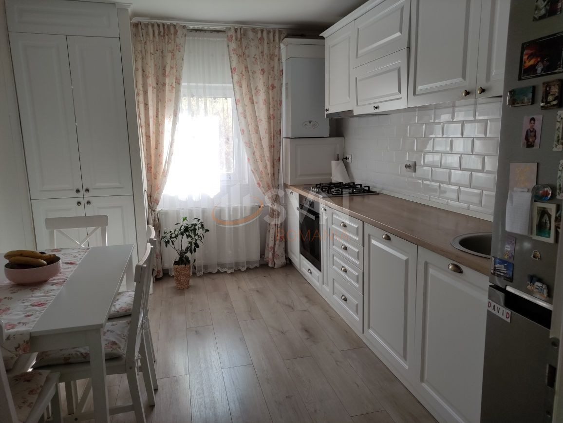 Apartament, 3 camere Cluj/Gheorgheni