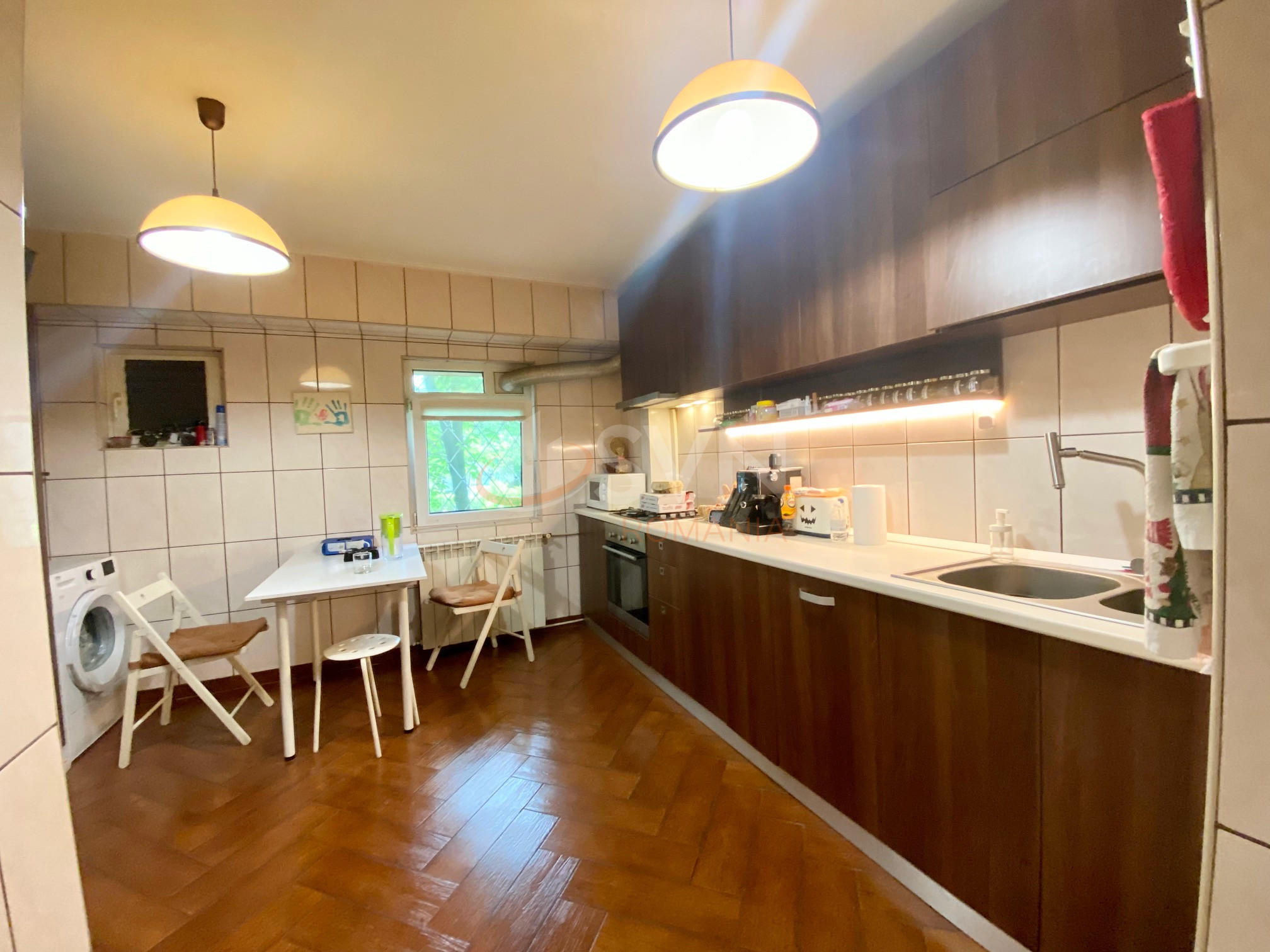 Apartament, 3 camere Bucuresti/Aviatiei