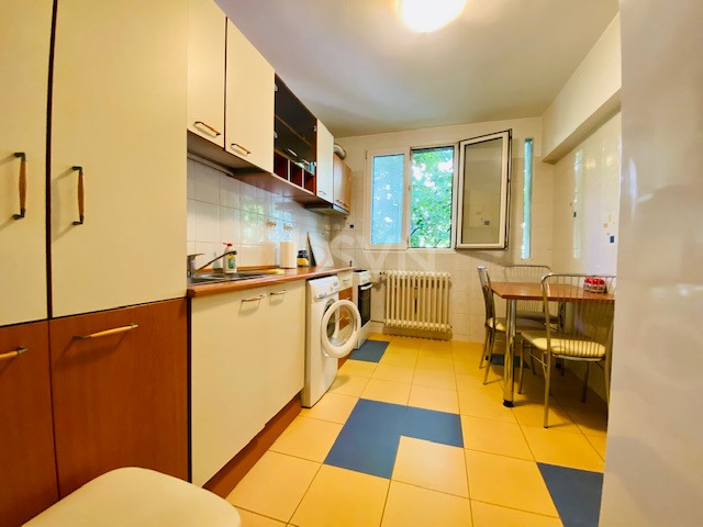 Apartament, 3 camere Bucuresti/Titan