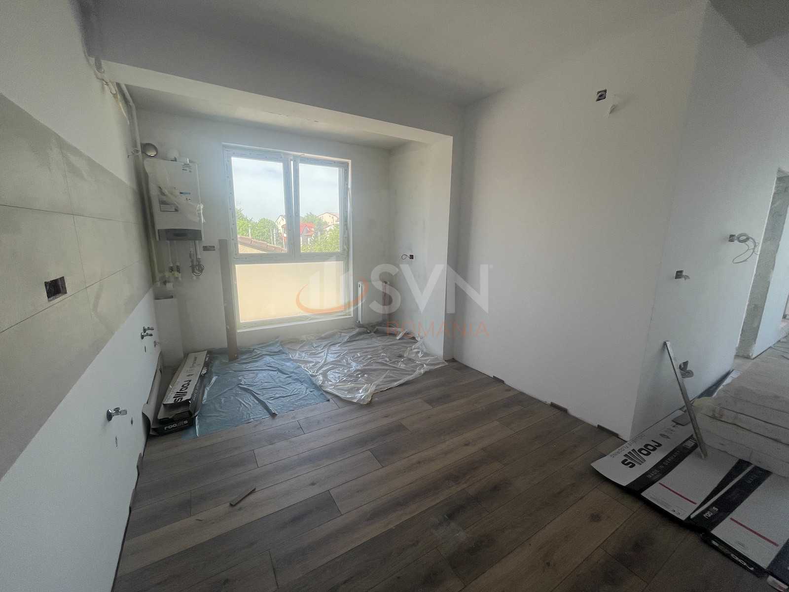 Apartament, 3 camere Bucuresti/Damaroaia