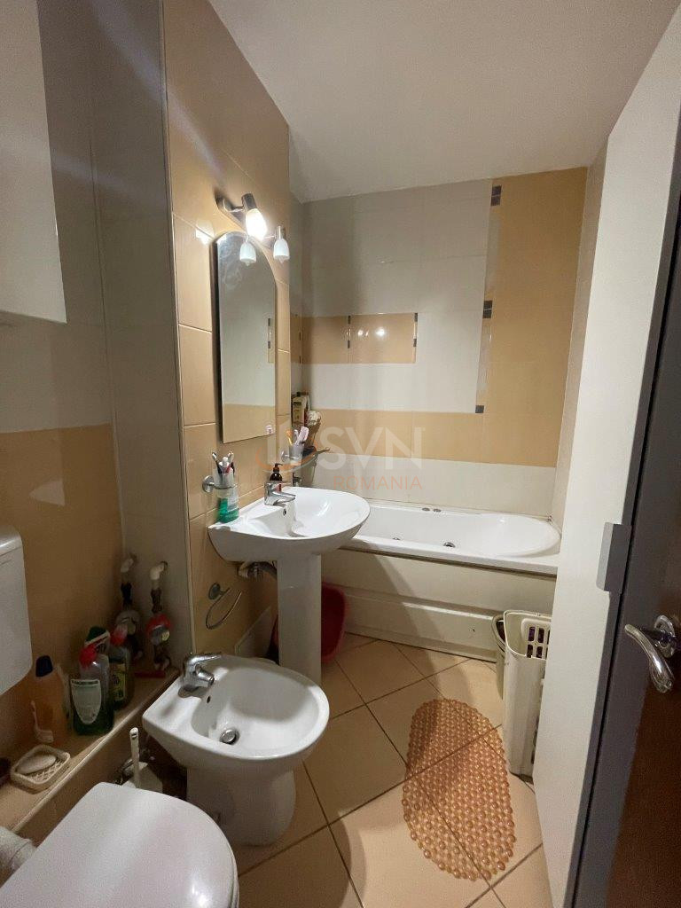 Apartament, 3 camere Bucuresti/1 Mai