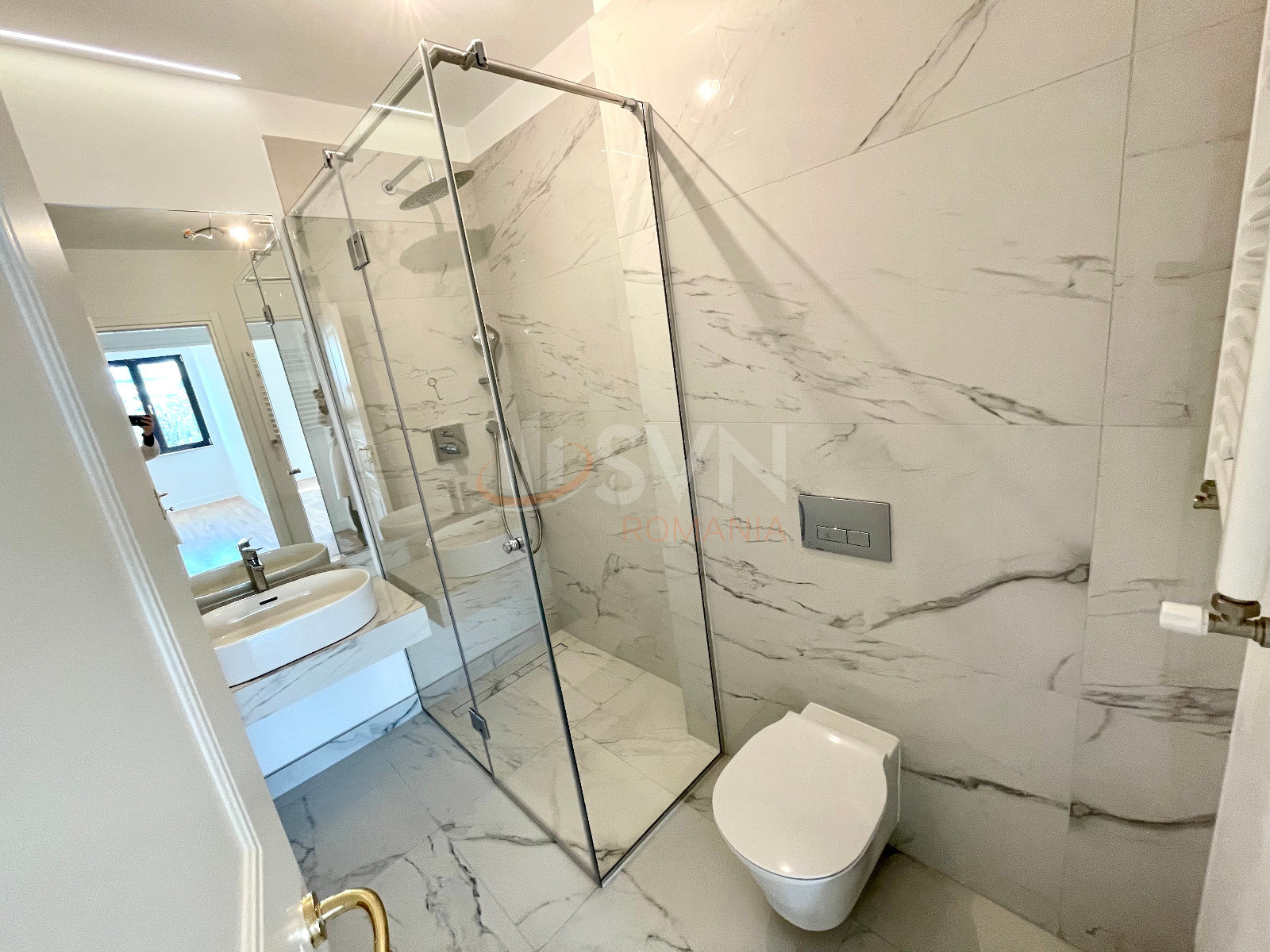 Apartament, 3 camere Bucuresti/Victoriei