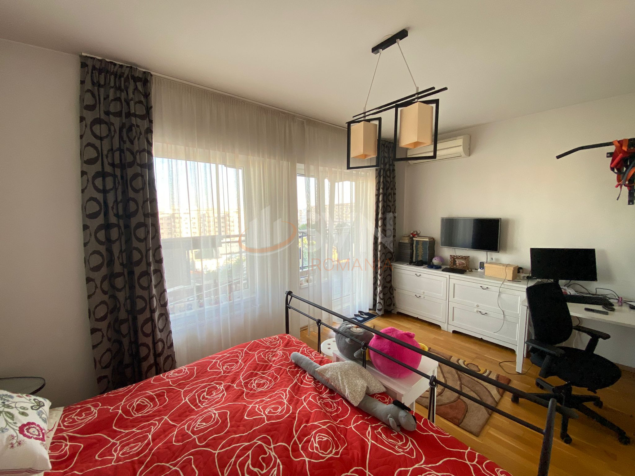 Apartament, 3 camere Bucuresti/Baba Novac