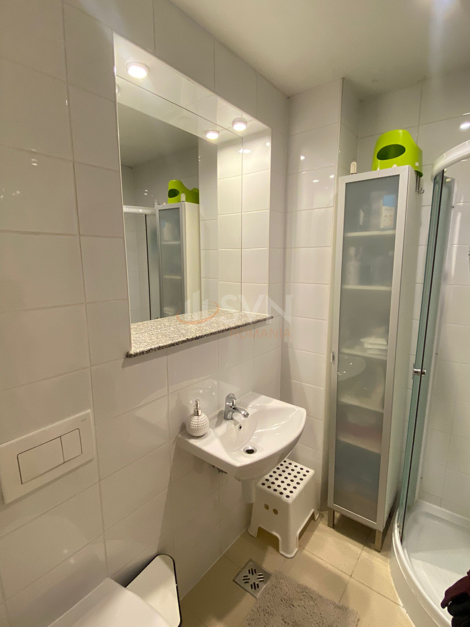 Apartament, 3 camere Bucuresti/Baba Novac