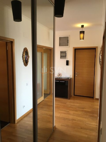 Apartament, 3 camere Bucuresti/Piata Victoriei