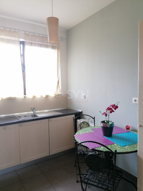 Apartament, 3 camere Bucuresti/Piata Victoriei