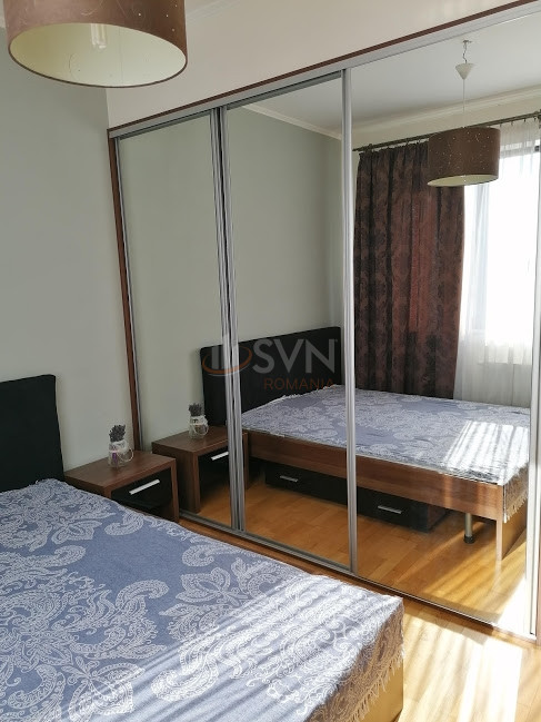 Apartament, 3 camere Bucuresti/Piata Victoriei