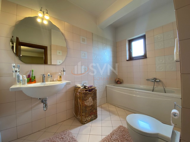 Apartament, 3 camere Bucuresti/1 Mai