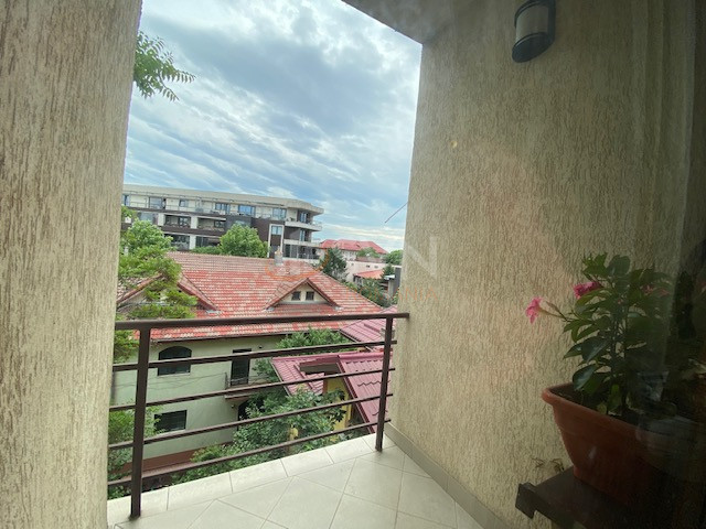 Apartament, 3 camere Bucuresti/1 Mai