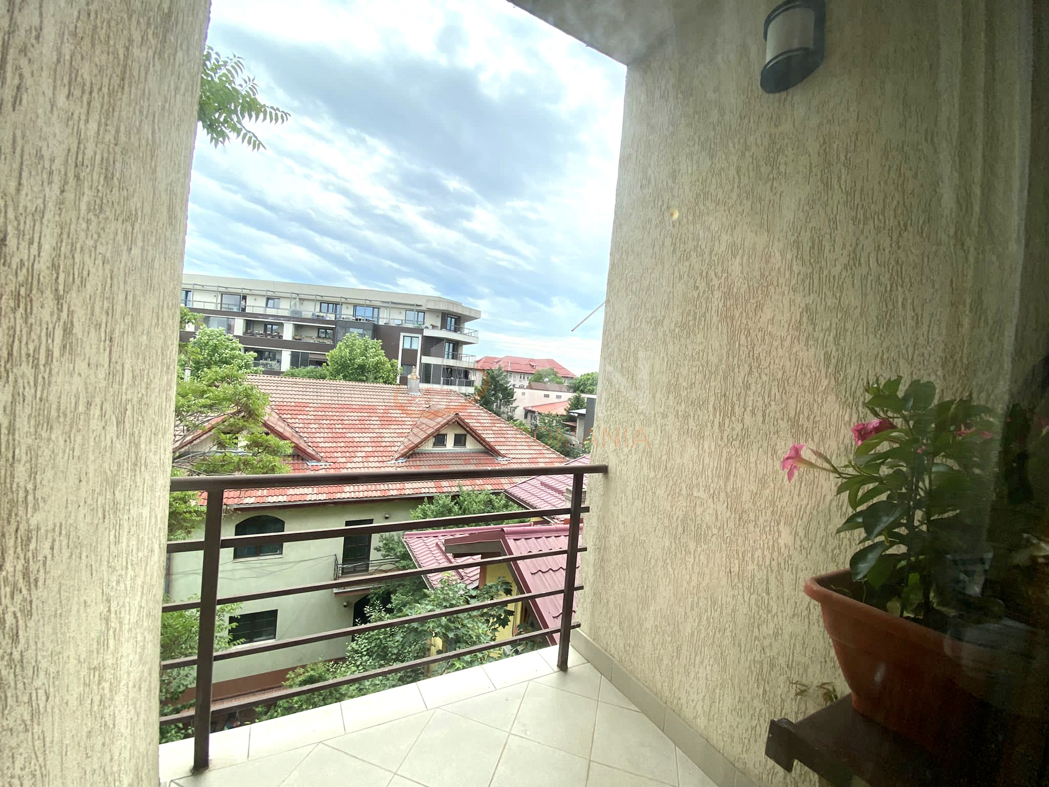 Apartament, 3 camere Bucuresti/Domenii