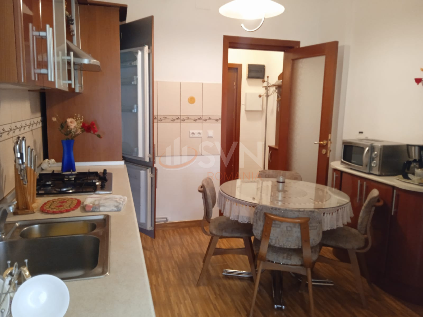 Apartament, 3 camere Bucuresti/Piata Victoriei
