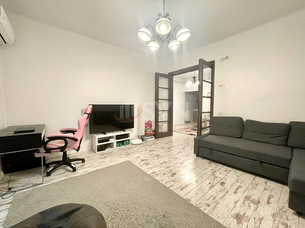 Apartament, 3 camere Bucuresti/Piata Victoriei