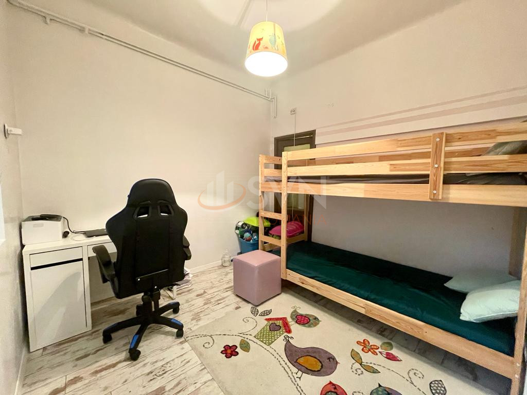 Apartament, 3 camere Bucuresti/Piata Victoriei