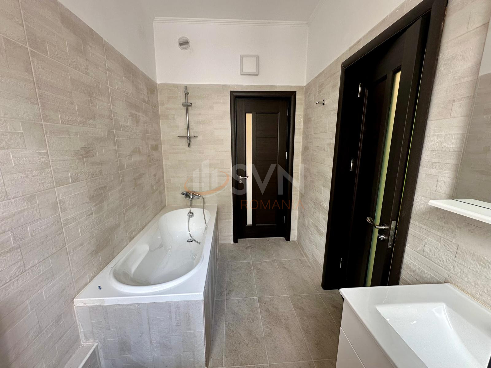 Apartament, 3 camere Bucuresti/Universitate (s1)