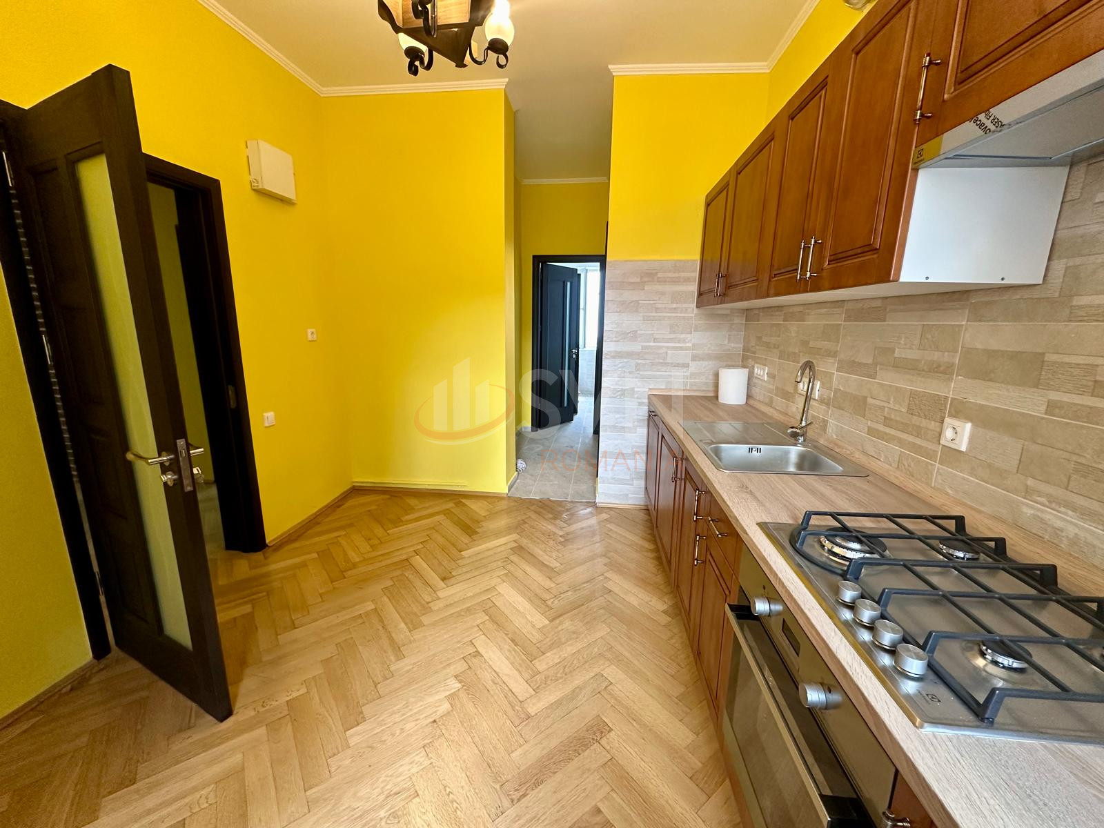 Apartament, 3 camere Bucuresti/Universitate (s1)