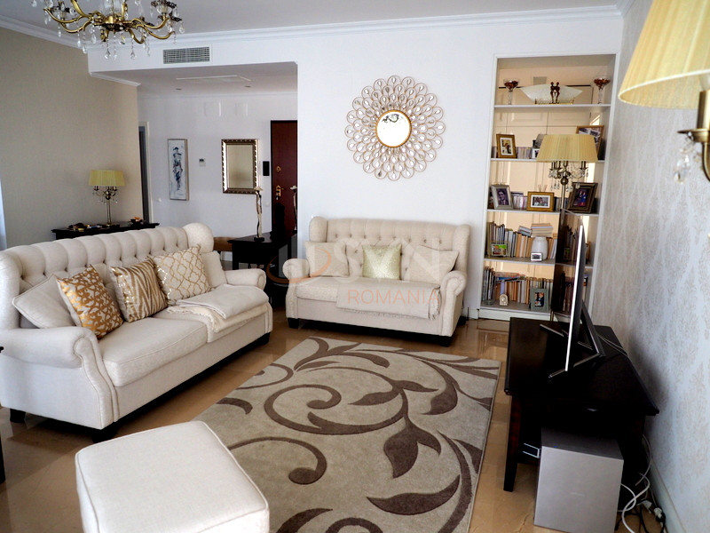 Apartament, 3 camere Bucuresti/Jiului