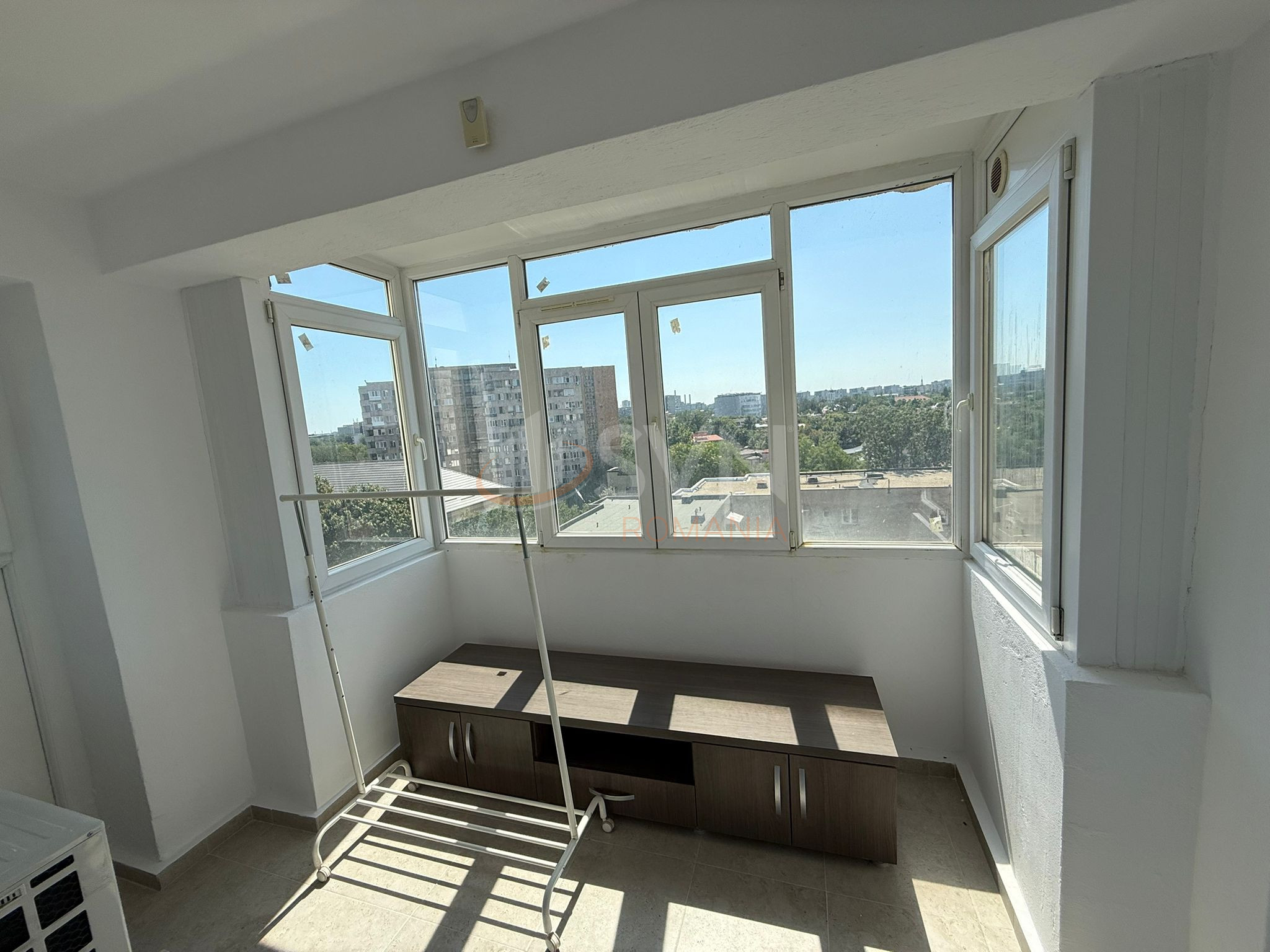 Apartament, 3 camere Bucuresti/Vatra Luminoasa