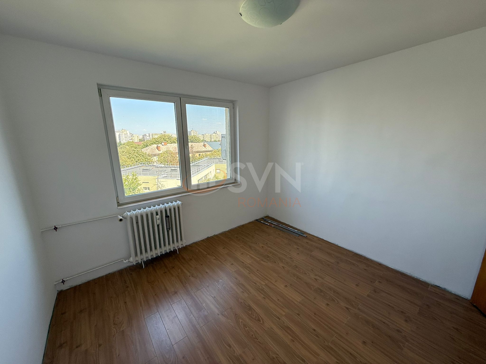 Apartament, 3 camere Bucuresti/Vatra Luminoasa