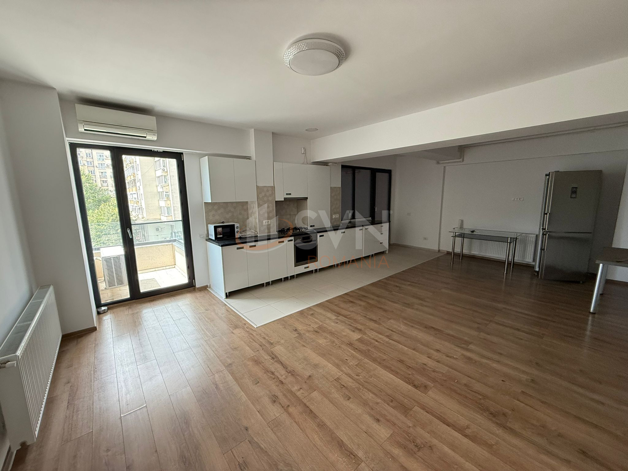 Apartament, 3 camere Bucuresti/Piata Unirii (s3)